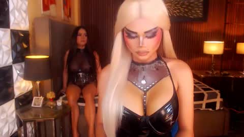 ellahemperialts online show from 05/01/26, 07:35