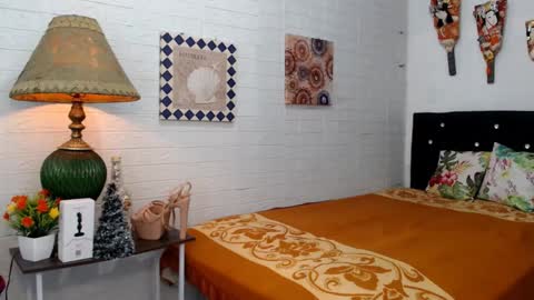 CINDERELLA online show from 01/09/25, 04:08