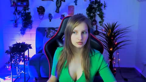 Ella online show from 12/11/24, 03:15