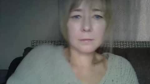 Snapshot of ellajohnsonx chatting on 10/11/25, 09:52 ellajohnsonx online show from 10/11/25, 09:52