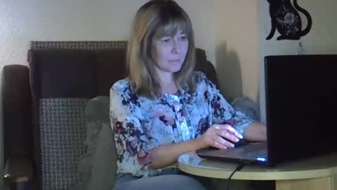 ellajohnsonx online show from 03/07/26, 04:26