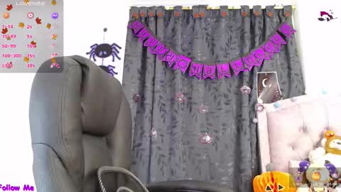 Ella Amoneth online show from 10/05/25, 12:42