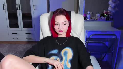 ellales online show from 12/14/25, 08:41