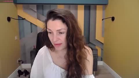 EllaLongs online show from 01/10/25, 12:26