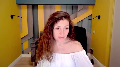 EllaLongs online show from 02/21/25, 12:39