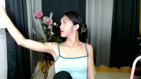 Snapshot of ellamiller69 chatting on 06/09/26, 01:45 ELLA online show from 06/09/26, 01:45