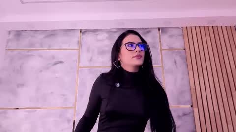  ella  online show from 02/07/26, 11:25