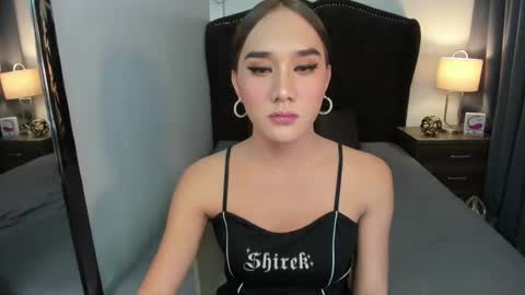 Sophia online show from 12/22/24, 04:06