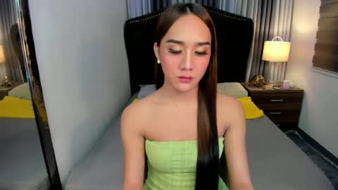 Sophia online show from 02/23/25, 08:22