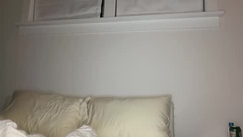 Snapshot of elle67 chatting on 09/12/25, 10:04 Elle67 online show from 09/12/25, 10:04