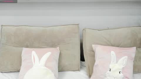 elle_ellise online show from 10/06/25, 12:52