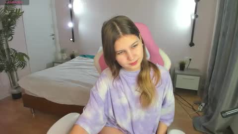 elle_ellise online show from 11/01/25, 01:07