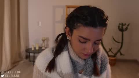 Linda Restrepo online show from 02/23/25, 12:41