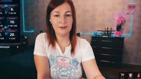 Elli   NEXT STREAM      online show from 12/04/24, 07:01