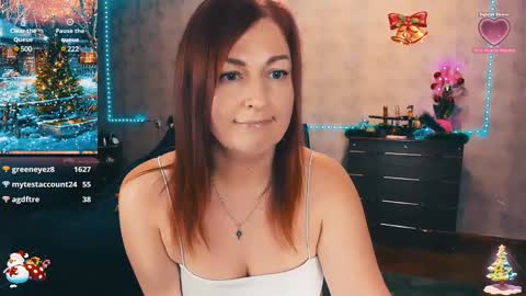 Elli   NEXT STREAM      online show from 12/20/24, 01:47