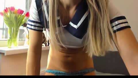 Snapshot of ellen_flow chatting on 03/08/26, 01:26 ellen_flow online show from 03/08/26, 01:26