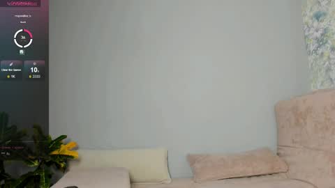 Snapshot of ellen_rosi chatting on 04/01/26, 03:18 rosi online show from 04/01/26, 03:18