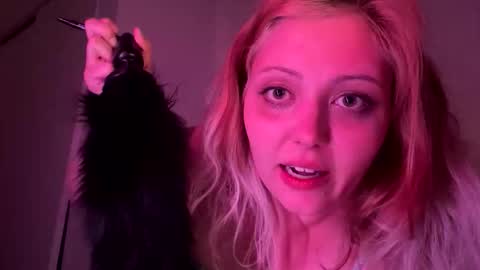 Snapshot of ellenauti chatting on 04/29/26, 12:20 nautiellebbw online show from 04/29/26, 12:20