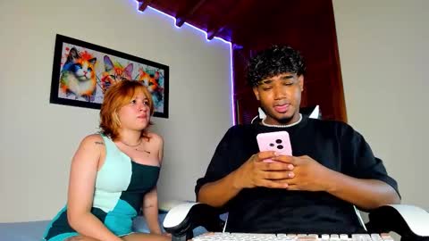 Snapshot of ellie_andy19 chatting on 11/10/25, 04:00 kev dani online show from 11/10/25, 04:00