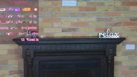 Snapshot of ellie_babyy chatting on 03/15/26, 09:04 Ellie online show from 03/15/26, 09:04