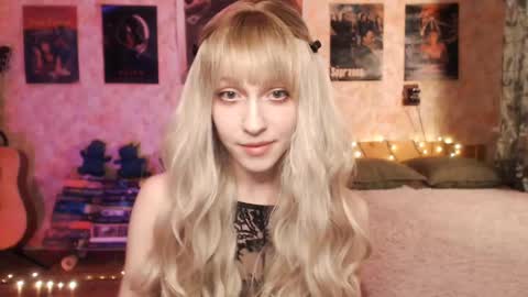 ellie_friendly online show from 01/09/25, 12:14