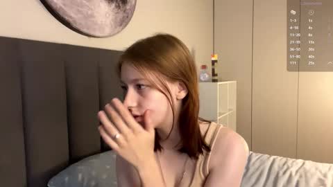 Ellie online show from 09/24/25, 07:12