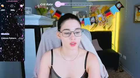 Snapshot of ellie_magic chatting on 09/19/25, 11:55 ellie_magic online show from 09/19/25, 11:55