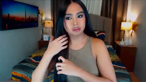 Snapshot of elliecummers chatting on 12/29/24, 09:30 ellie online show from 12/29/24, 09:30