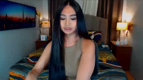 Snapshot of elliecummers chatting on 12/30/24, 09:29 ellie online show from 12/30/24, 09:29