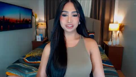 Snapshot of elliecummers chatting on 01/09/25, 06:15 ellie online show from 01/09/25, 06:15