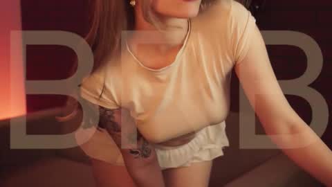 elliecutes online show from 01/11/26, 09:14