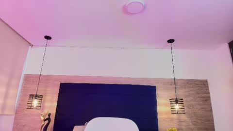 Snapshot of elliee_alves chatting on 07/13/26, 02:53 elliee_alves online show from 07/13/26, 02:53