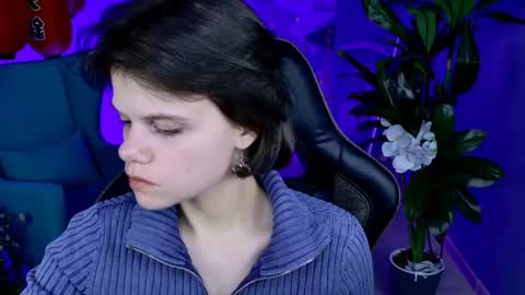 elliemurler online show from 09/17/25, 09:11