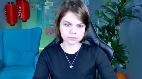 elliemurler online show from 11/21/25, 09:08