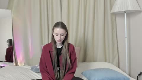 Snapshot of ellierough chatting on 04/20/26, 03:26 ellierough online show from 04/20/26, 03:26