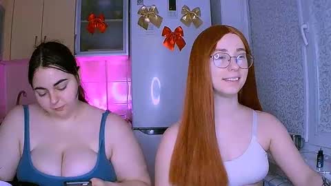 Snapshot of ellies_8 chatting on 01/31/25, 02:28 Ellie online show from 01/31/25, 02:28