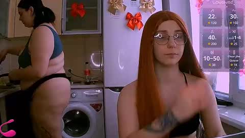 Snapshot of ellies_8 chatting on 02/03/25, 09:52 Ellie online show from 02/03/25, 09:52