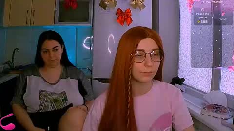 Snapshot of ellies_8 chatting on 02/04/25, 12:33 Ellie online show from 02/04/25, 12:33