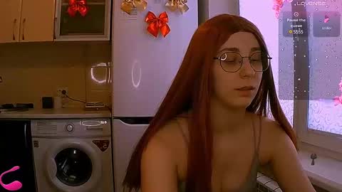 Snapshot of ellies_8 chatting on 02/08/25, 10:50 Ellie online show from 02/08/25, 10:50