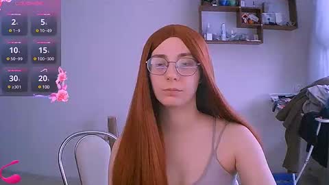 Snapshot of ellies_8 chatting on 02/18/25, 08:49 Ellie online show from 02/18/25, 08:49