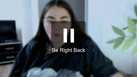 Ellie online show from 05/18/26, 05:46