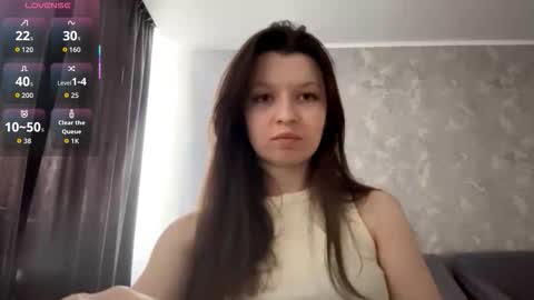 Snapshot of ellieschuffert chatting on 02/28/26, 09:43 Ellie online show from 02/28/26, 09:43