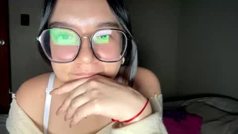 Snapshot of elliesweety chatting on 07/27/26, 03:24 elliesweety online show from 07/27/26, 03:24