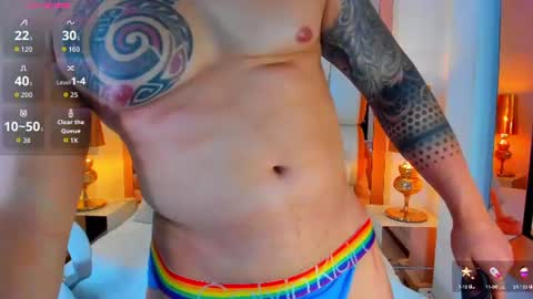 Snapshot of elliott_veelez chatting on 07/10/26, 09:06 E L L I O T V E L E Z online show from 07/10/26, 09:06