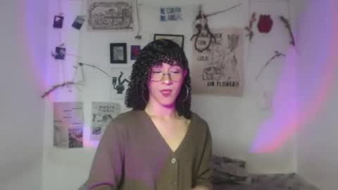 Snapshot of ellis_flowers chatting on 03/16/26, 05:50 . online show from 03/16/26, 05:50