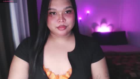 Snapshot of ellise_husson chatting on 04/12/26, 04:17 Ellise online show from 04/12/26, 04:17