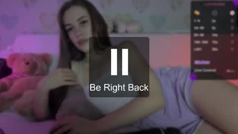 Snapshot of ellixr chatting on 12/05/25, 01:52 LISA online show from 12/05/25, 01:52