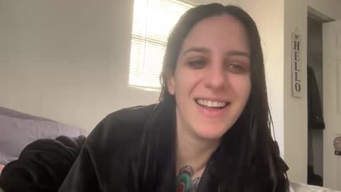 Snapshot of ellixraven chatting on 02/14/26, 03:53 Elli X Raven online show from 02/14/26, 03:53