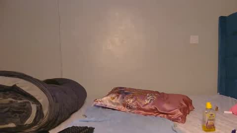 elllanna online show from 02/25/26, 02:27