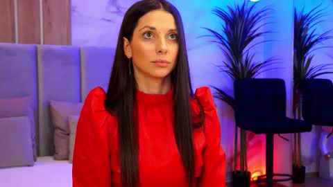 Elly online show from 02/14/26, 07:21